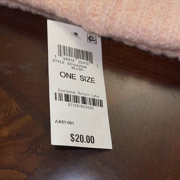 NWT Style & Co Rib Solid Pink Beanie - Picture 4 of 4